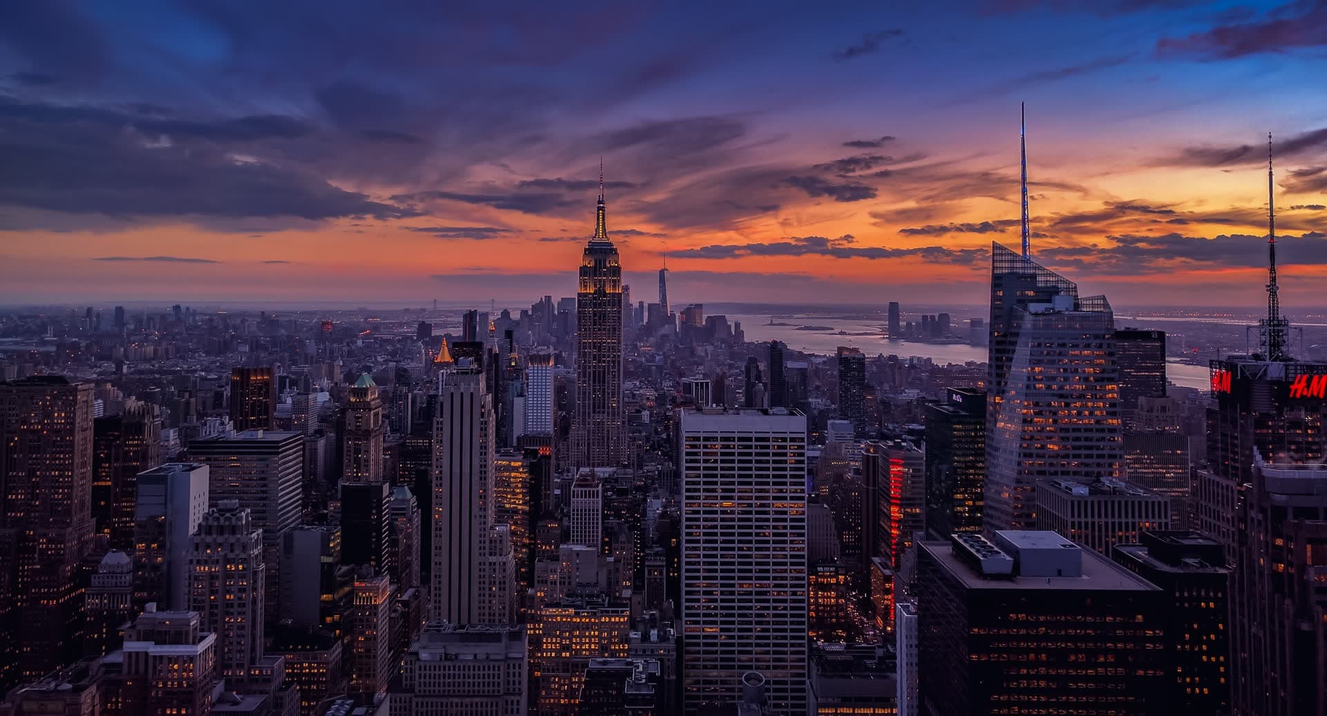 New York skyline — Head Oversea value creation